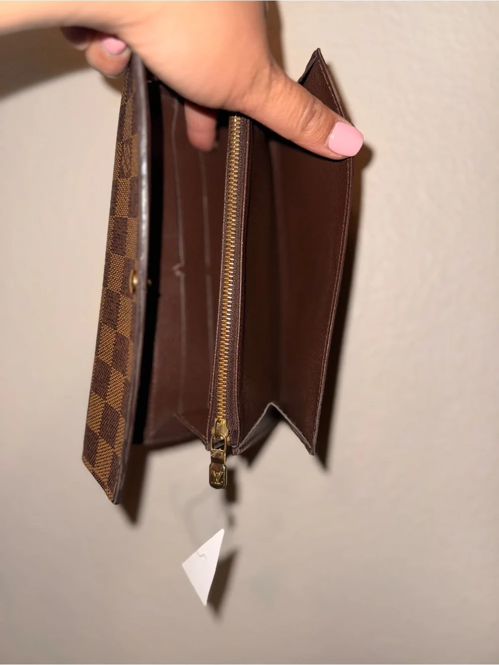 Louis Vuitton Sarah Wallet in Damier Ebene Canvas CA0036